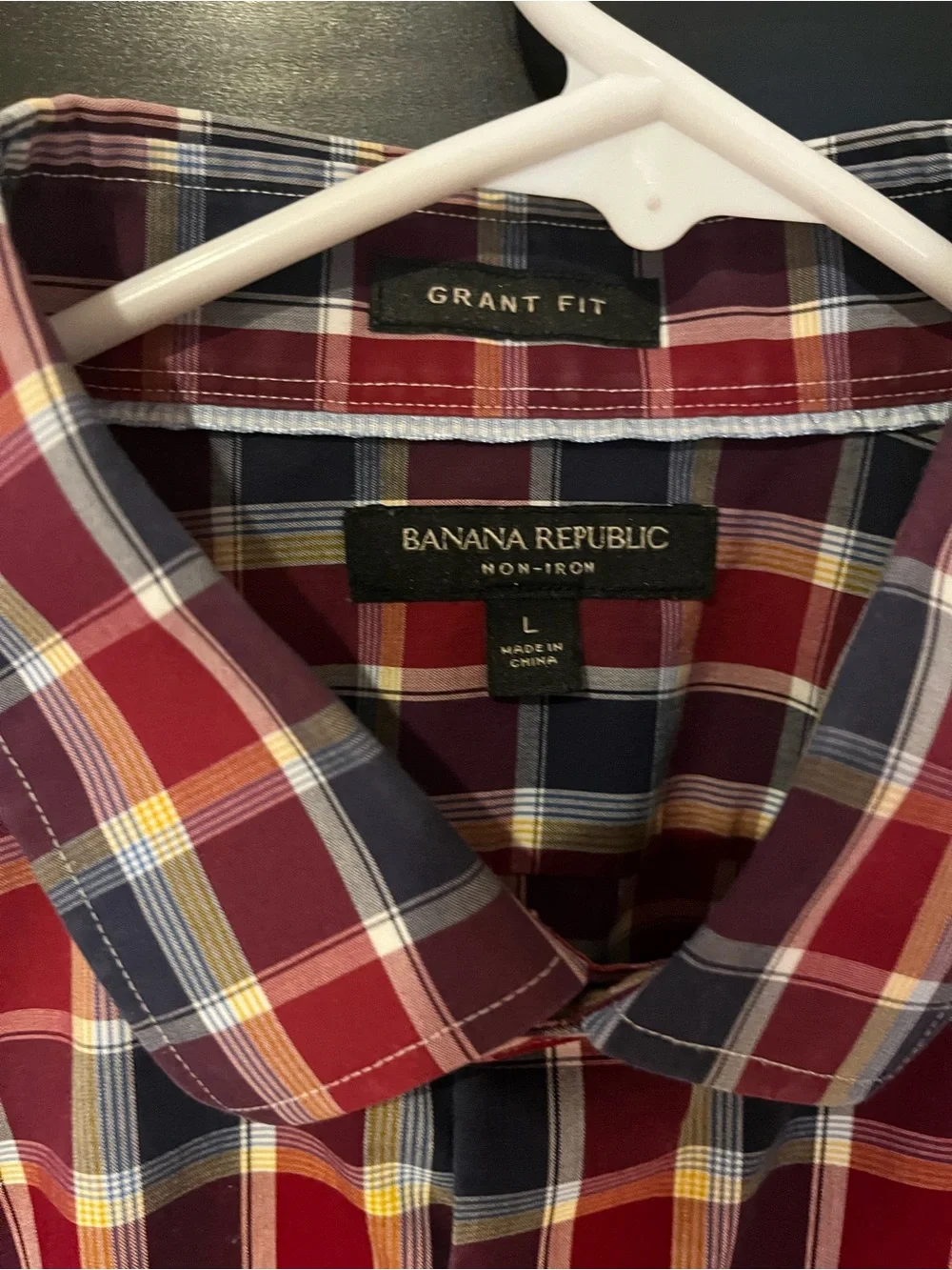 Banana Republic Men's Red & Navy Plaid Button-Down Shirt